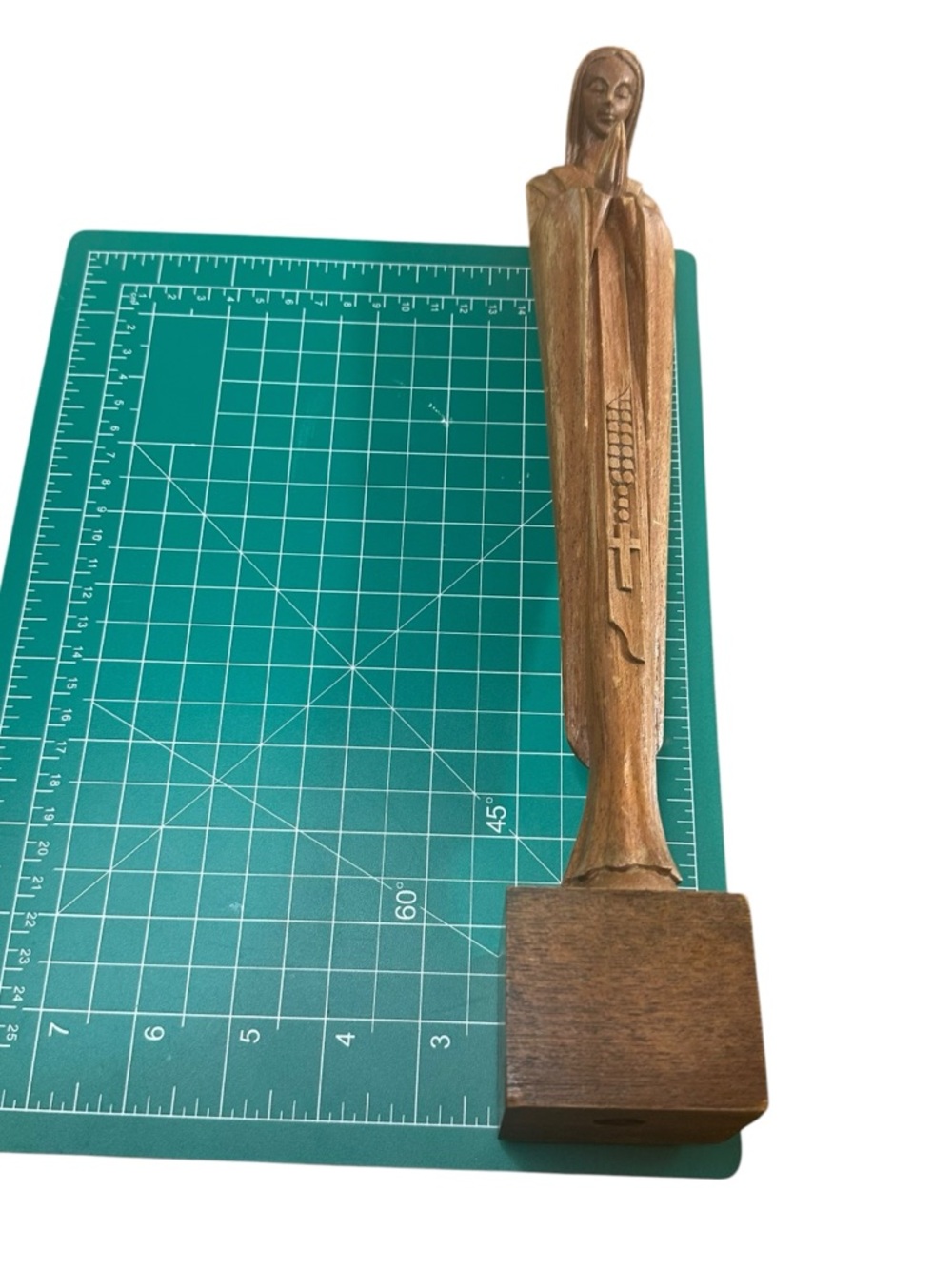 Vintage Signed Hand Carved Wood Madonna Virgin Mary Folk Art Sculpture - Picture 2 of 11